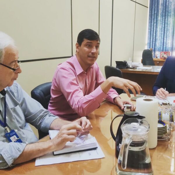 Reunião sobre turismo em valinhos