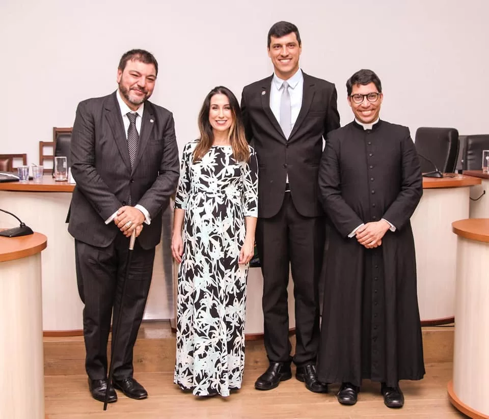 André Amaral, pe Maurício Inácio, Isabella Mantovani e Dr. Paulo Cremoneze. Seminário Defesa da vida
