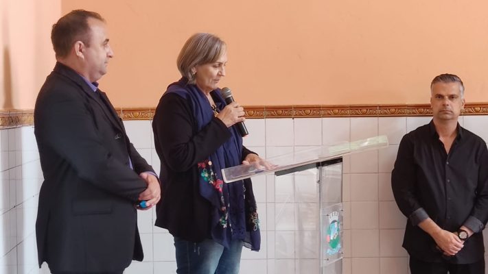 Vereador André Amaral participa da inauguração da reforma da estação ferroviária e museu de Valinhos 3 Maria José Tordin, em nome da APHV