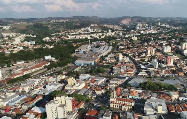 Valinhos aprova lei para captação de água da chuva em prédios públicos - sustentabilidade - Vereador André Amaral apresenta atualizações do mandato em entrevista à Rádio Valinhos FM - Valinhos Cria Fórum Permanente de Inovação, Ciência e Tecnologia - memórias vivas - saúde da família
